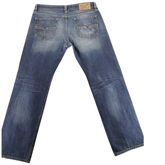 Diesel Larkee Straight Leg Jeans Men’s W36 L32 Medium Wash Distressed Fade - Picture 2 of 12